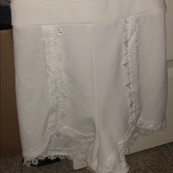 White lace romper - Picture 3 of 5